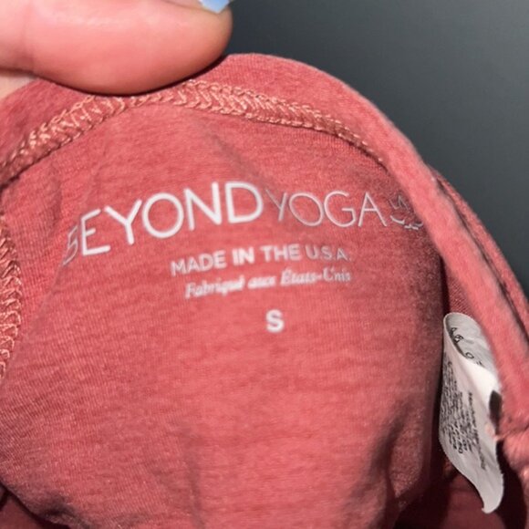 Beyond Yoga Spacedye Slim Racerback Cropped Tank - Picture 4 of 4